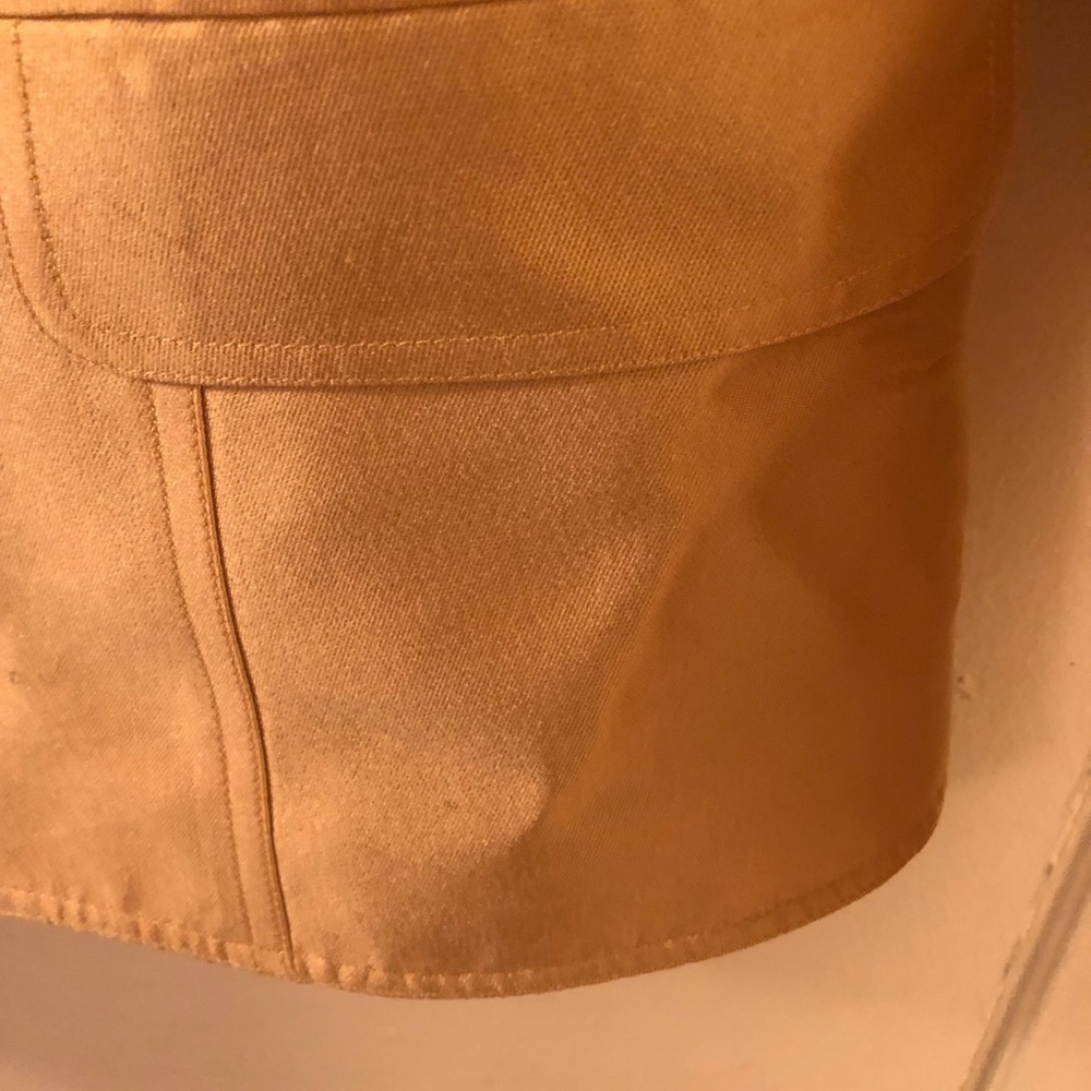 Kay Unger woman’s suit. - Picture 6 of 7